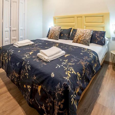 2 Bedrooms 1.5 Bathrooms Furnished - Justicia - Refurbished - Mintystay Madrid Dış mekan fotoğraf